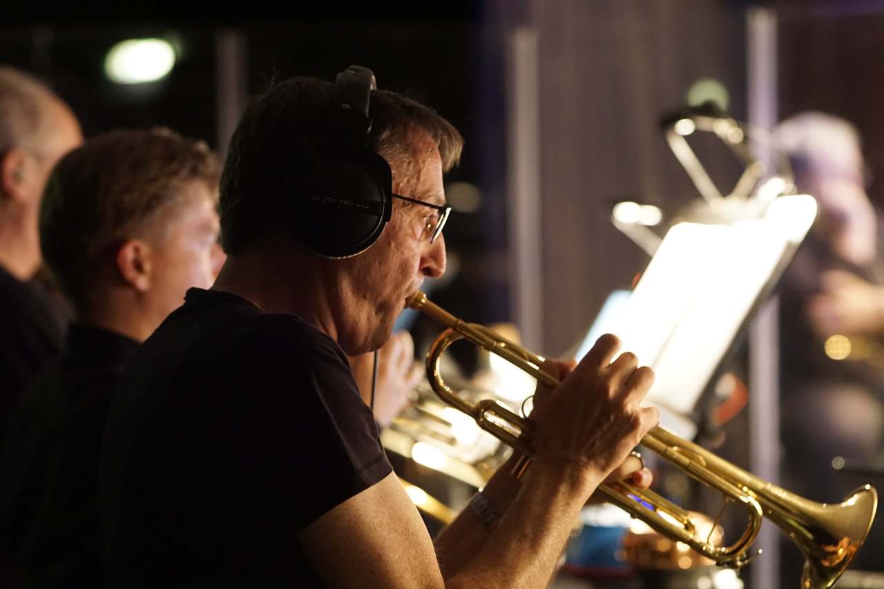 Orchester, wir bitten!